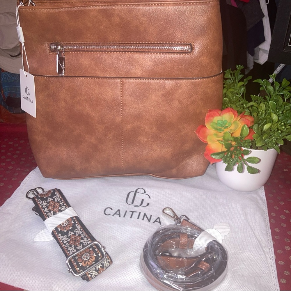 Women's Tan Crossbody Shoulder Bag with Detachable Straps